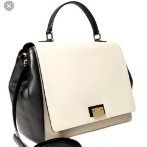 kate spade Handbags - NWOT Kate spade large leatherLaurel Magnolia Park